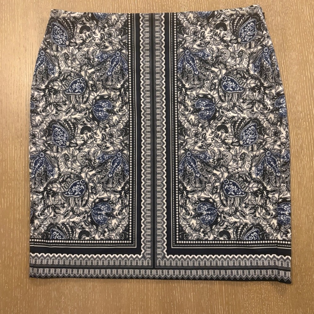 Talbots Womens Navy Blue White Paisley Border Print Pencil Skirt Size 16 LK4974